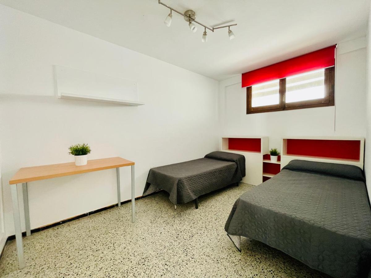Costa Daurada Apartaments - Formentor 736 Salou Bagian luar foto
