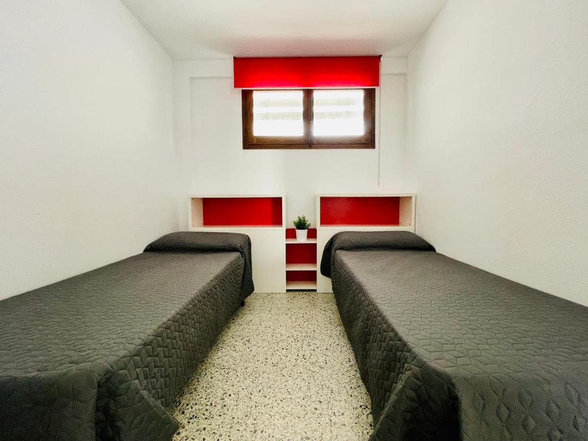 Costa Daurada Apartaments - Formentor 736 Salou Bagian luar foto