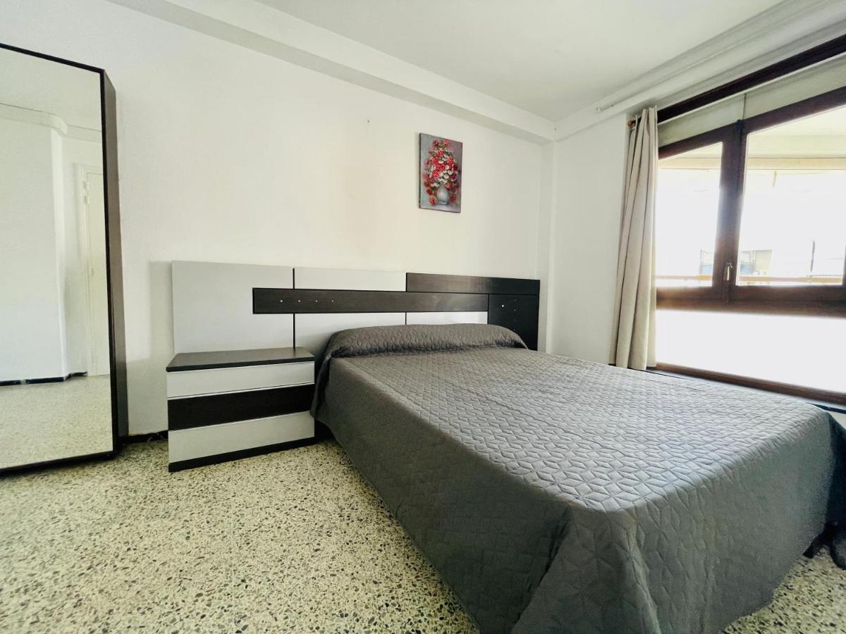 Costa Daurada Apartaments - Formentor 736 Salou Bagian luar foto