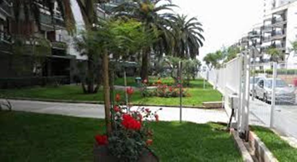 Costa Daurada Apartaments - Formentor 736 Salou Bagian luar foto