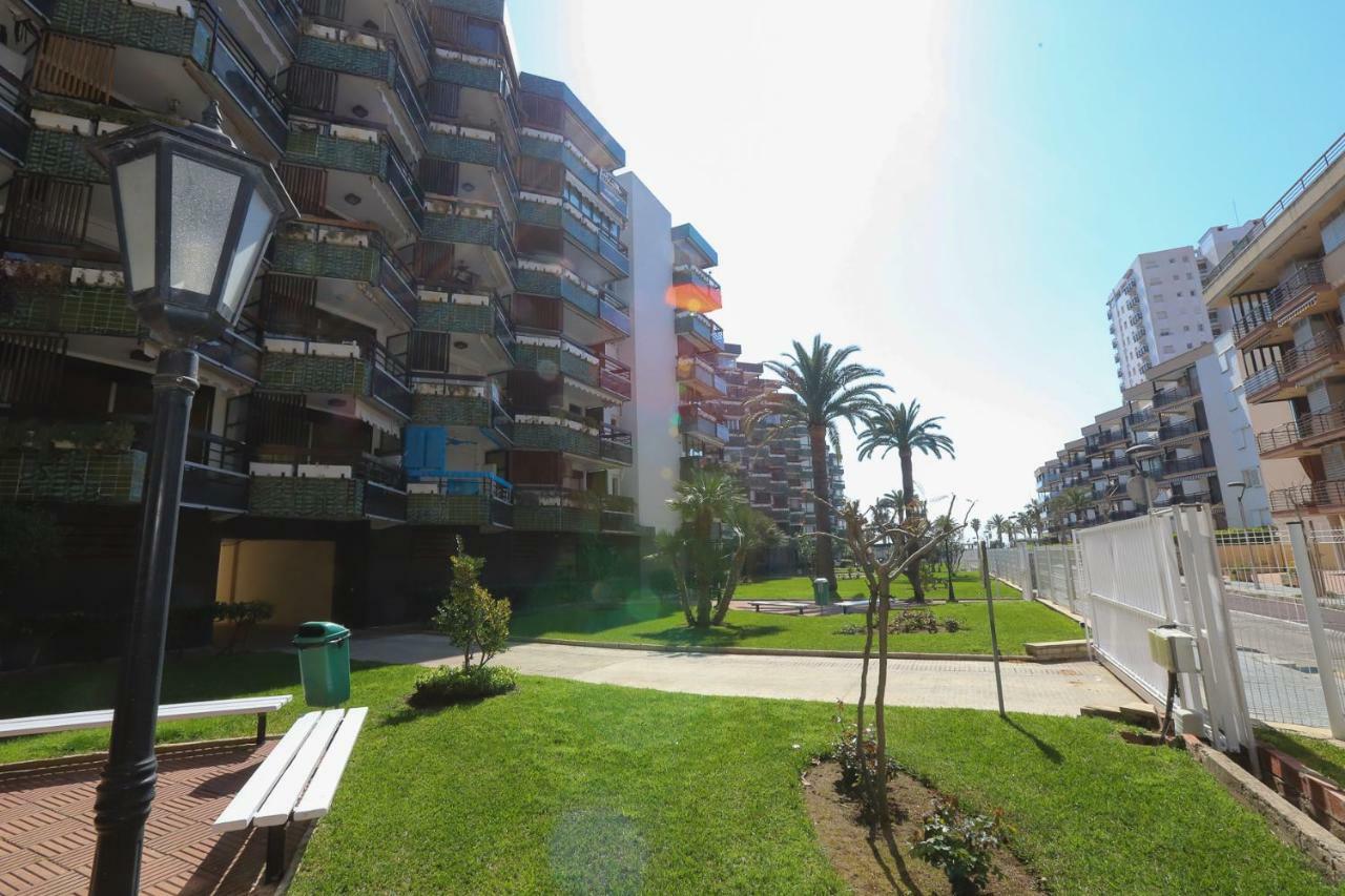 Costa Daurada Apartaments - Formentor 736 Salou Bagian luar foto